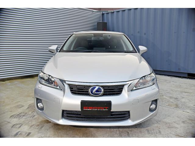 CT CT200h クリエイティブ テキスタイルインテリア 黒革シート ブルーステッチ LEDヘッドライト 純正マルチナビフルセグTV Bluetooth バックカメラ ETC 前席シートヒーター 純正17AW スマートキー クルコン オートエアコン(7枚目)