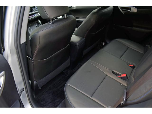 CT CT200h クリエイティブ テキスタイルインテリア 黒革シート ブルーステッチ LEDヘッドライト 純正マルチナビフルセグTV Bluetooth バックカメラ ETC 前席シートヒーター 純正17AW スマートキー クルコン オートエアコン(33枚目)