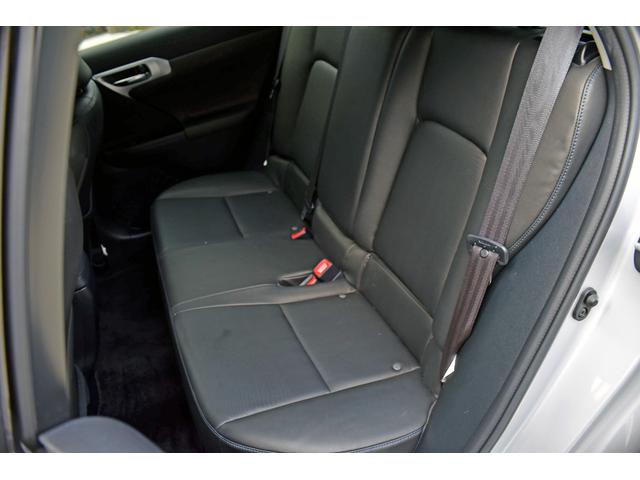 CT CT200h クリエイティブ テキスタイルインテリア 黒革シート ブルーステッチ LEDヘッドライト 純正マルチナビフルセグTV Bluetooth バックカメラ ETC 前席シートヒーター 純正17AW スマートキー クルコン オートエアコン(34枚目)