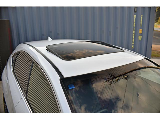 NX NX200t Fスポーツ 3眼LEDヘッドライト 電動ムーンルーフ パワーバックドア 赤革シート ESPRITフルエアロ ローダウン 22インチAW カラードフェンダー 純正ナビフルセグTV Bluetooth バックカメラ(17枚目)