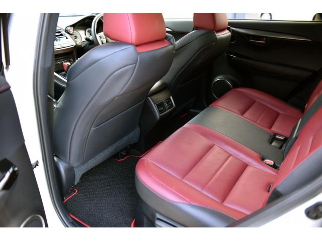 NX NX200t Fスポーツ 3眼LEDヘッドライト 電動ムーンルーフ パワーバックドア 赤革シート ESPRITフルエアロ ローダウン 22インチAW カラードフェンダー 純正ナビフルセグTV Bluetooth バックカメラ(45枚目)