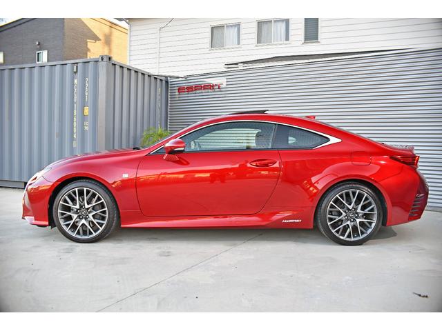 ＲＣ ＲＣ３００ｈ　Ｆスポーツ　３眼ＬＥＤヘッドライト　電動ムーンルーフ　衝突軽減プリクラッシュセーフティシステム　レーダークルーズ　赤革シート　シートヒーター＆クーラー　純正ナビＴＶ　Ｂｌｕｅｔｏｏｔｈ　バックカメラ　ソナー（10枚目）