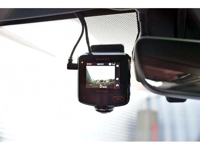 ＲＣ ＲＣ３００ｈ　Ｆスポーツ　３眼ＬＥＤヘッドライト　電動ムーンルーフ　衝突軽減プリクラッシュセーフティシステム　レーダークルーズ　赤革シート　シートヒーター＆クーラー　純正ナビＴＶ　Ｂｌｕｅｔｏｏｔｈ　バックカメラ　ソナー（44枚目）