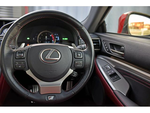 ＲＣ ＲＣ３００ｈ　Ｆスポーツ　３眼ＬＥＤヘッドライト　電動ムーンルーフ　衝突軽減プリクラッシュセーフティシステム　レーダークルーズ　赤革シート　シートヒーター＆クーラー　純正ナビＴＶ　Ｂｌｕｅｔｏｏｔｈ　バックカメラ　ソナー（53枚目）