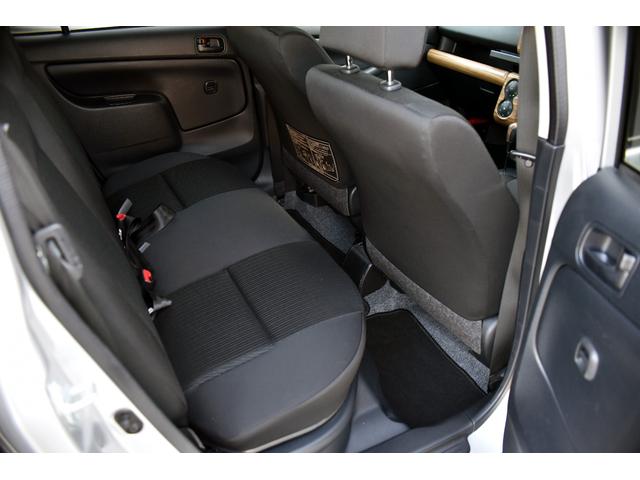 プロボックス ハイブリッドF 衝突被害軽減ブレーキ 全席パワーウインドウ 14インチAW&ホワイトレタータイヤ バンパーガード オーバーフェンダー ルーフラック 純正ナビフルセグTV Bluetooth バックカメラ ETC(26枚目)