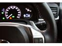 オートマ車でもマニュアル車のようなダイレクトなドライブフィールを味わえるパドルシフト装備