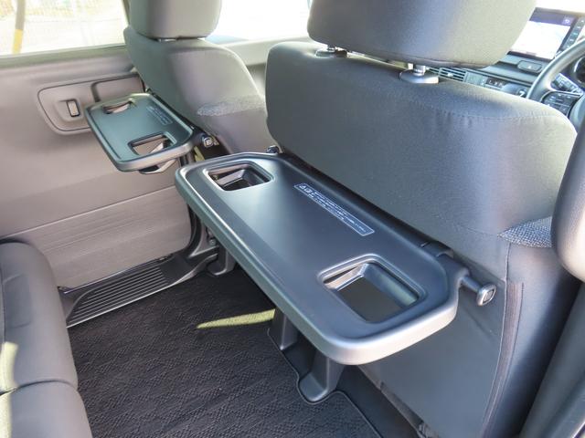 Ｎ－ＢＯＸカスタム ベースグレード　ホンダセンシング　両側電動スライドドア　ホンダコネクトナビ　マルチビューカメラ　当店試乗車　禁煙車（18枚目）