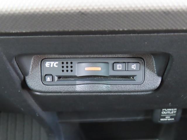 フリードハイブリッド ジャストセレクション　６人乗り　両側電動スライドドア　前後ドライブレコーダー　ＥＴＣ　メモリーナビ　バックカメラ　ＣＤ　ＤＶＤ　ＵＳＢ　スマートキー　禁煙車（24枚目）