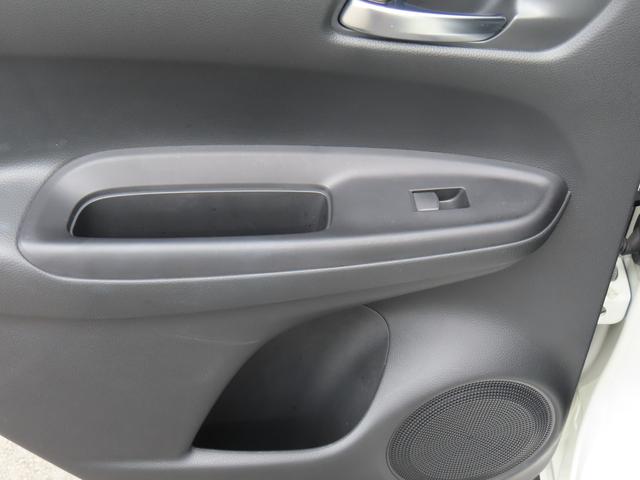 フィット クロスター　ホンダセンシング　前後ドライブレコーダー　コネクトナビ　ＥＴＣ２．０　Ｂｌｕｅｔｏｏｔｈ　フルセグＴＶ　禁煙ワンオーナー車（44枚目）