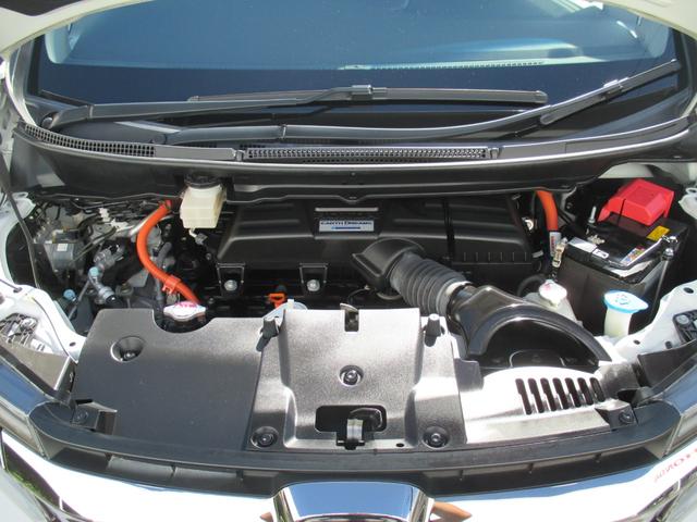 ステップワゴンスパーダ ｅ：ＨＥＶスパーダ　Ｇ　ホンダセンシング　７人　両側電動スライドドア　前ドライブレコーダー　ＥＴＣ２．０　メモリーナビ　Ｂｌｕｅｔｏｏｔｈ　フルセグＴＶ　無限ドアバイザー　ブレーキホールド　電子パーキング　禁煙ワンオーナー車（67枚目）