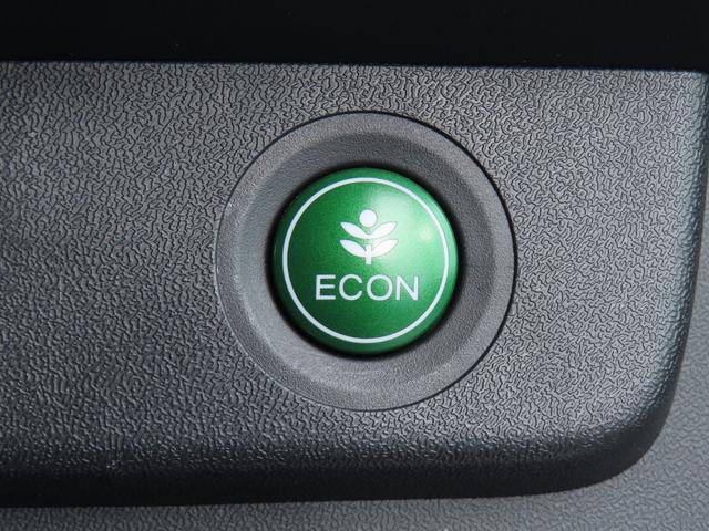 ステップワゴンスパーダ スパーダ・クールスピリット　ホンダセンシング　７人　両側電動スライドドア　前後ドライブレコーダー　ＥＴＣ　メモリーナビ　ＤＶＤ　Ｂｌｕｅｔｏｏｔｈ　ＵＳＢ　フルセグＴＶ　無限フロアマット　禁煙ワンオーナー車（34枚目）