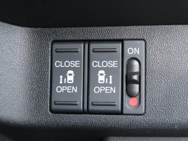 ステップワゴンスパーダ スパーダ・クールスピリット　ホンダセンシング　７人　両側電動スライドドア　前後ドライブレコーダー　ＥＴＣ　メモリーナビ　ＤＶＤ　Ｂｌｕｅｔｏｏｔｈ　ＵＳＢ　フルセグＴＶ　無限フロアマット　禁煙ワンオーナー車（35枚目）