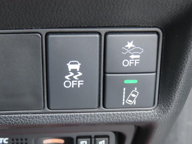 ステップワゴンスパーダ スパーダ・クールスピリット　ホンダセンシング　７人　両側電動スライドドア　前後ドライブレコーダー　ＥＴＣ　メモリーナビ　ＤＶＤ　Ｂｌｕｅｔｏｏｔｈ　ＵＳＢ　フルセグＴＶ　無限フロアマット　禁煙ワンオーナー車（36枚目）