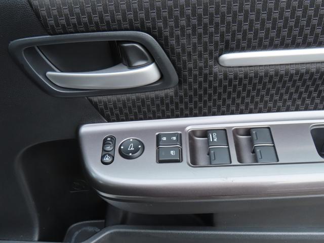 ステップワゴンスパーダ スパーダ・クールスピリット　ホンダセンシング　７人　両側電動スライドドア　前後ドライブレコーダー　ＥＴＣ　メモリーナビ　ＤＶＤ　Ｂｌｕｅｔｏｏｔｈ　ＵＳＢ　フルセグＴＶ　無限フロアマット　禁煙ワンオーナー車（52枚目）