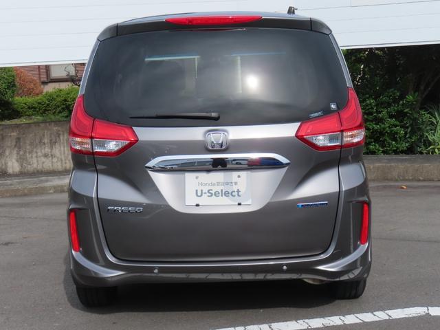 フリードハイブリッド ハイブリッド・Ｇ　６人　両側電動スライドドア　ホンダセンシング　社外前後ドライブレコーダー　ＥＴＣ２．０　メモリーナビ　Ｂｌｕｅｔｏｏｔｈ　ＵＳＢ　禁煙ワンオーナー車（7枚目）