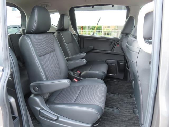 フリードハイブリッド ハイブリッド・Ｇ　６人　両側電動スライドドア　ホンダセンシング　社外前後ドライブレコーダー　ＥＴＣ２．０　メモリーナビ　Ｂｌｕｅｔｏｏｔｈ　ＵＳＢ　禁煙ワンオーナー車（12枚目）