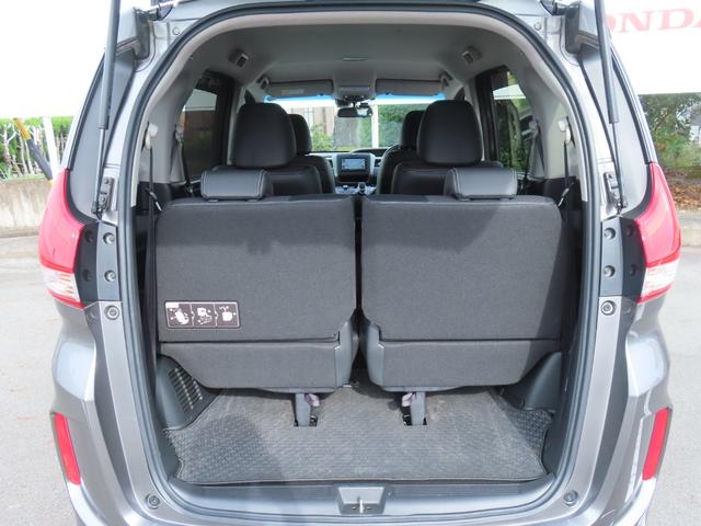 フリードハイブリッド ハイブリッド・Ｇ　６人　両側電動スライドドア　ホンダセンシング　社外前後ドライブレコーダー　ＥＴＣ２．０　メモリーナビ　Ｂｌｕｅｔｏｏｔｈ　ＵＳＢ　禁煙ワンオーナー車（16枚目）