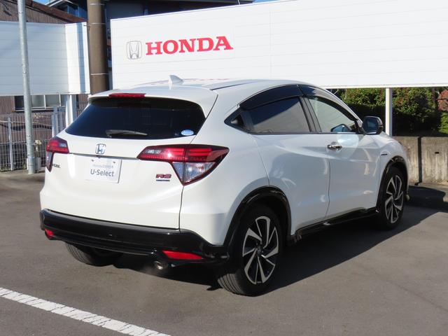 ヴェゼル ハイブリッドＲＳ・ホンダセンシング　８インチナビ　ＥＴＣ　フルセグＴＶ　Ｂｌｕｅｔｏｏｔｈ　ＨＤＭＩ　前席シートヒーター　ＬＥＤオートヘッドライト　禁煙ワンオーナー車（6枚目）