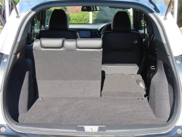 ヴェゼル ハイブリッドＲＳ・ホンダセンシング　８インチナビ　ＥＴＣ　フルセグＴＶ　Ｂｌｕｅｔｏｏｔｈ　ＨＤＭＩ　前席シートヒーター　ＬＥＤオートヘッドライト　禁煙ワンオーナー車（16枚目）