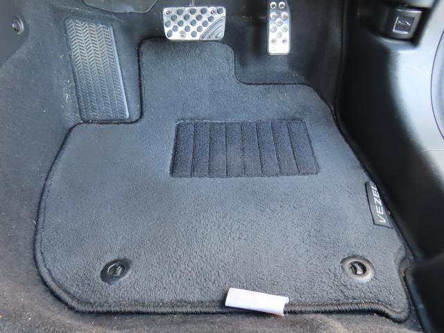 ヴェゼル ハイブリッドＲＳ・ホンダセンシング　８インチナビ　ＥＴＣ　フルセグＴＶ　Ｂｌｕｅｔｏｏｔｈ　ＨＤＭＩ　前席シートヒーター　ＬＥＤオートヘッドライト　禁煙ワンオーナー車（50枚目）