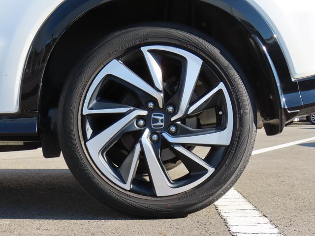 ヴェゼル ハイブリッドＲＳ・ホンダセンシング　８インチナビ　ＥＴＣ　フルセグＴＶ　Ｂｌｕｅｔｏｏｔｈ　ＨＤＭＩ　前席シートヒーター　ＬＥＤオートヘッドライト　禁煙ワンオーナー車（56枚目）