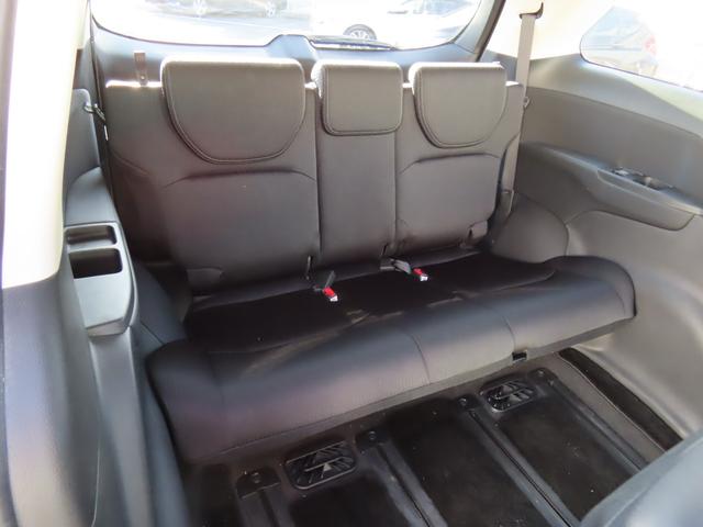 オデッセイハイブリッド ｅ：ＨＥＶアブソルート・ＥＸ　ホンダセンシング　前後ドライブレコーダー　後席モニター　専用ナビ　ＥＴＣ２．０　ＢＳＩ　アドバンスドミラー　パワーテールゲート　禁煙ワンオーナー車（15枚目）