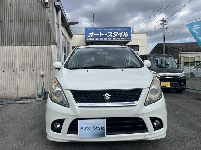 ＳＲ　４ＷＤ　ＨＩＤ　スマートキー　電動格納ミラー　シートヒーター　ＣＶＴ　盗難防止システム　ＡＢＳ　ＣＤ　ＭＤ　アルミホイール　衝突安全ボディ　エアコン　パワーステアリング　パワーウィンドウ(13枚目)