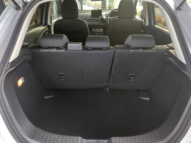 ＭＡＺＤＡ２ １５Ｓ　スマートエディション　１５Ｓスマートエディション／ナビゲーション／３６０°ビューモニター／オートエアコン／ＣＤ／ＤＶＤ＋（8枚目）