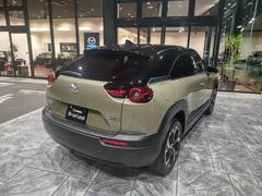 �ͣءݣ����������꡼�ţ� ��������ȥꥢ�륯�饷�å�����������ȥꥢ�롡���饷�å�����������ӥ塼��˥������ʥӥ�������� 0600370A20251216U002 2