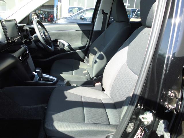 ヤリスクロス ハイブリッドG 8インチディスプレイオーディオ ナビ バックカメラ ブルートゥース 衝突被害軽減ブレーキ レーダークルーズ 前後センサー スマートキー プッシュスタート ETC(10枚目)