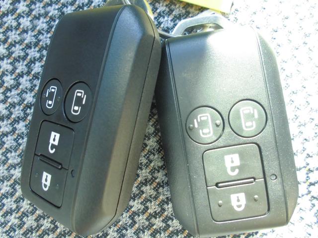 ワゴンRスマイル クリームコーデ 届出済未使用車 メーカー保証付き 9インチスズキコネクト対応ナビ 全方位カメラ 両側パワースライド セーフティサポート アダプティブクルーズ 前後センサー LEDヘッドライト 前席シートヒーター(17枚目)