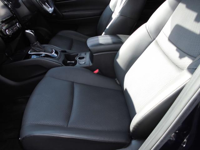 エクストレイル ２０Ｘｉ　ハイブリッド　純正９インチナビ　ブルートゥース　アラウンドビューカメラ　衝突被害軽減ブレーキ　プロパイロット　ＬＥＤヘッドライト　全席シートヒーター　パワーバックドア　デジタルミラー　ＥＴＣ　ドライブレコーダー（10枚目）