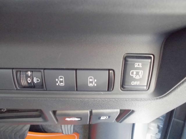 セレナ ｅ－パワー　ハイウェイスターＶ　純正９インチナビ　ブルートゥース　衝突被害軽減ブレーキ　アラウンドビューモニター　前後センサー　両側パワースライド　ＬＥＤヘッドライト　アダプティブクルーズ（21枚目）