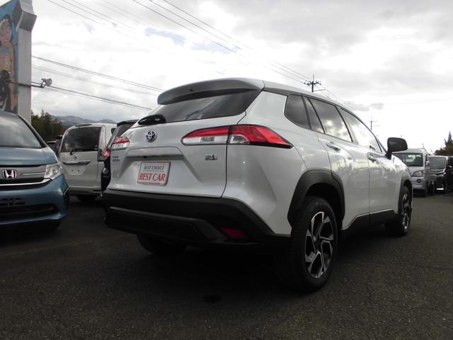 カローラクロス ハイブリッド G 純正ディスプレイオーディオ ブルートゥース バックカメラ 衝突被害軽減ブレーキ BSM レーダークルーズ LEDヘッドライト ETC 前後ドライブレコーダー(4枚目)