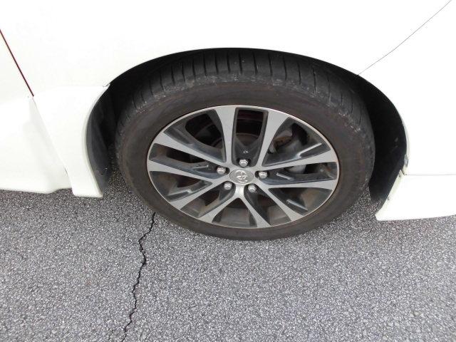 エスティマ アエラス　ツインムールーフ　モデリスタＦスポイラー　メッキグルル　後期純正１８インチアルミ　ナビ　フリップダウンモニター　Ｂカメラ　両側Ｐスライド　ウッドコンビハンドル＆シフトノブ　ハーフレザーシート　ドラレコ（13枚目）