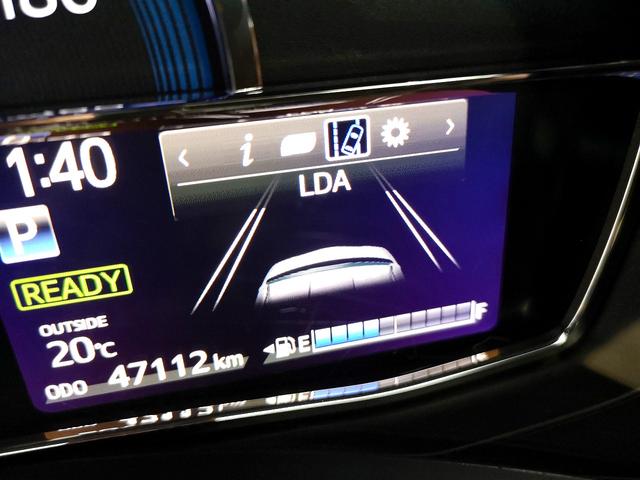 カローラフィールダー ハイブリッド　モデリスタ特装クロスフィールダー　ハイブリッド　モデリスタアルミ　ルーフレール　ＬＥＤライト　スマートキー２個　革ハンドル　トヨタセーフティセンス　純正ＳＤナビＴＶ　カメラ　２．０ＥＴＣ　前ドラレコ（56枚目）