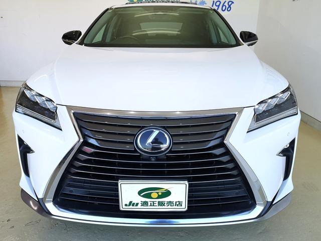 ＲＸ ＲＸ２００ｔ　バージョンＬ　直噴ターボ　本革シート　サンルーフ　３眼ＬＥＤライト　プリクラッシュセーフティ　全車速追従クルコン　電動バックドア　ベンチレーション　全席電動シート　フロントスポイラー　純マルチナビＴＶ　全方位カメラ（30枚目）