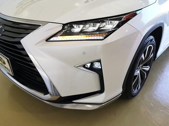 ＲＸ ＲＸ２００ｔ　バージョンＬ　直噴ターボ　本革シート　サンルーフ　３眼ＬＥＤライト　プリクラッシュセーフティ　全車速追従クルコン　電動バックドア　ベンチレーション　全席電動シート　フロントスポイラー　純マルチナビＴＶ　全方位カメラ（40枚目）