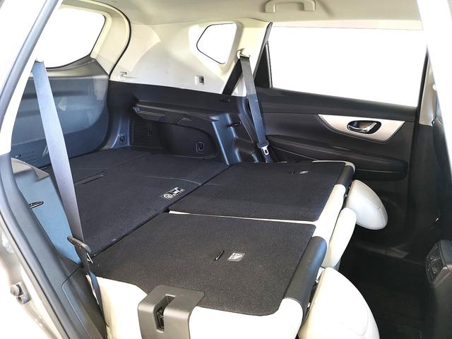 エクストレイル モード・プレミア　エマージェンシーブレーキパッケージ　オーテック特装　オールモード４ＷＤ　エマージェンシーブレーキ　本革シート　専用アルミ＆マフラー　同色ボディ　ＬＥＤライト　ルーフレール　ＬＥＤデイライト　純正ＳＤナビＴＶ　カメラ　前後ドラレコ　ＥＴＣ（56枚目）