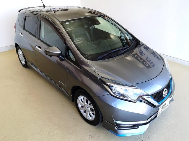 ノート ｅ－パワー　メダリスト　純正フルエアロ　エマージェンシーブレーキ　コンビシート　ＬＥＤヘッドライト　追従クルコン　純正アルミ　スマートキー２個　セーフティパック　純ＳＤナビＴＶ　全方位カメラ　ＥＴＣ＆ドラレコ　デジタルミラー（33枚目）