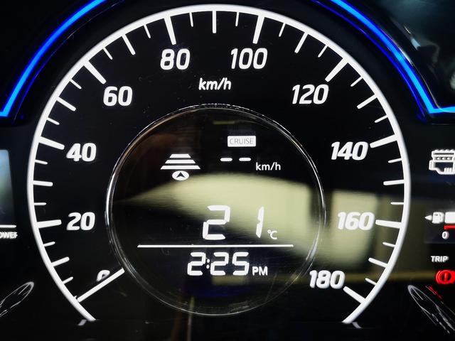 ノート ｅ－パワー　メダリスト　純正フルエアロ　エマージェンシーブレーキ　コンビシート　ＬＥＤヘッドライト　追従クルコン　純正アルミ　スマートキー２個　セーフティパック　純ＳＤナビＴＶ　全方位カメラ　ＥＴＣ＆ドラレコ　デジタルミラー（58枚目）