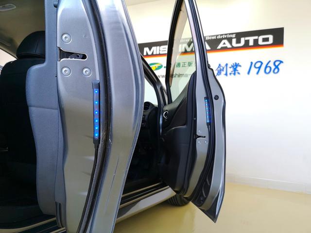 ノート ｅ－パワー　メダリスト　純正フルエアロ　エマージェンシーブレーキ　コンビシート　ＬＥＤヘッドライト　追従クルコン　純正アルミ　スマートキー２個　セーフティパック　純ＳＤナビＴＶ　全方位カメラ　ＥＴＣ＆ドラレコ　デジタルミラー（73枚目）