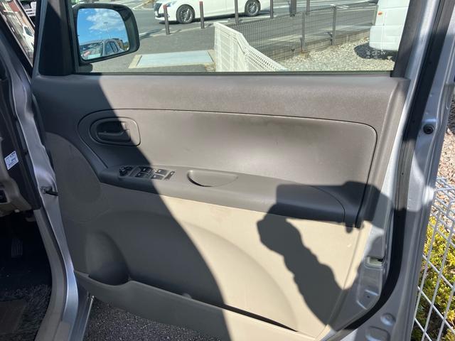 タント Ｌ　ナビＴＶ　オートスライドドア　キーレス（15枚目）