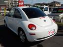 VOLKSWAGEN NEW BEETLE