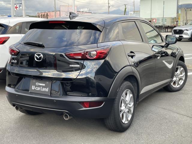 ＣＸ－３ １５Ｓ　ツーリング　１５Ｓ　ツーリング　２ＷＤ　６ＡＴ　衝突被害軽減ブレーキ　ＥＴＣ車載器　メモリーナビ　バックカメラ　フルオートエアコン　ＬＥＤヘ（2枚目）