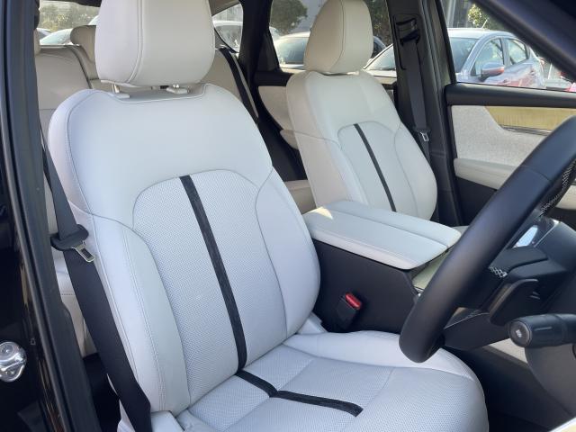 ＣＸ－６０ ＸＤ－ハイブリッド　プレミアムモダン　ＸＤハイブリッド　プレミアムモダン　４ＷＤ　８ＡＴ　サンルーフ　メモリーナビ　全方位カメラ　前後衝突被害軽減ブレーキ　運転席、助（7枚目）