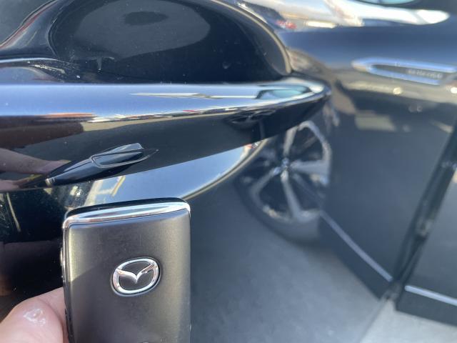 ＣＸ－６０ ＸＤ－ハイブリッド　プレミアムモダン　ＸＤハイブリッド　プレミアムモダン　４ＷＤ　８ＡＴ　サンルーフ　メモリーナビ　全方位カメラ　前後衝突被害軽減ブレーキ　運転席、助（19枚目）