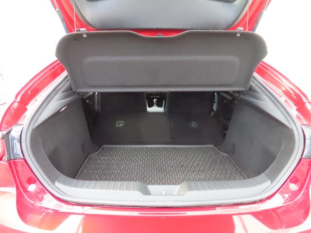 MAZDA3ファストバック 20Sプロアクティブツーリングセレクション ナビ360°ビューモニターETCフルセグBトゥースドラレコシートヒーターパワーシートLED1年保証延長5年保証対応 レーダークルコン 1オーナ ETC車載器 LEDライト Aライト 禁煙 エアバッグ(13枚目)