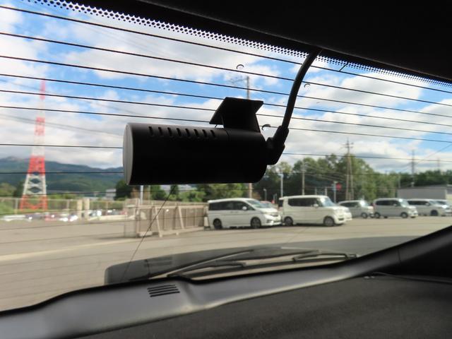 MAZDA3ファストバック 20Sプロアクティブツーリングセレクション ナビ360°ビューモニターETCフルセグBトゥースドラレコシートヒーターパワーシートLED1年保証延長5年保証対応 レーダークルコン 1オーナ ETC車載器 LEDライト Aライト 禁煙 エアバッグ(15枚目)