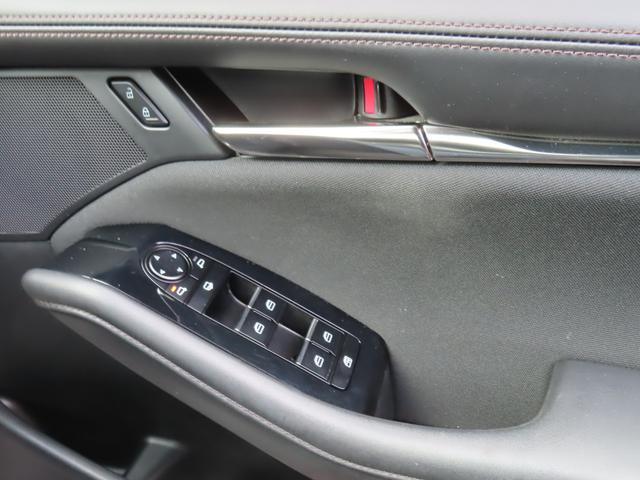 MAZDA3ファストバック 20Sプロアクティブツーリングセレクション ナビ360°ビューモニターETCフルセグBトゥースドラレコシートヒーターパワーシートLED1年保証延長5年保証対応 レーダークルコン 1オーナ ETC車載器 LEDライト Aライト 禁煙 エアバッグ(35枚目)
